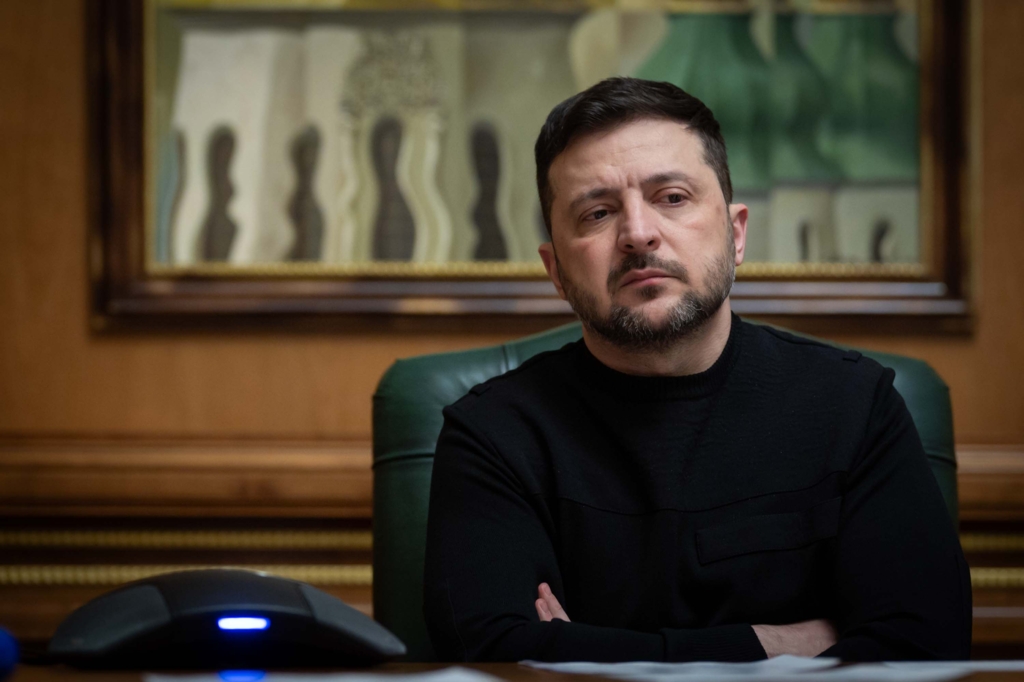 Corupția depășește preocuparea pentru atacurile rusești în Ucraina, conform unui nou sondaj de opinie