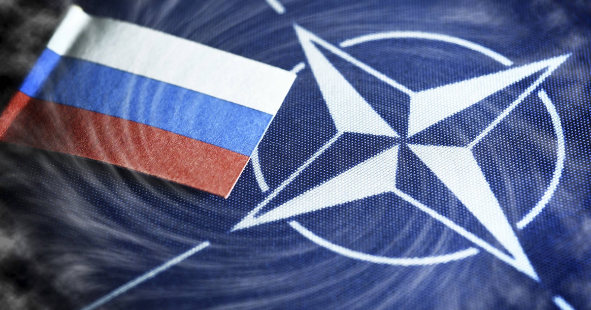 Breșă de securitate în NATO: Un comandant spaniol a fost suspendat după o relație de pe Tinder