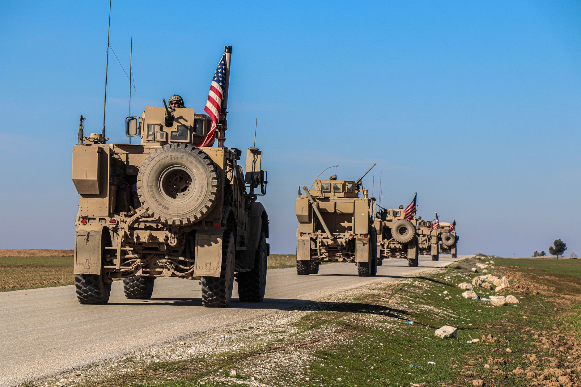 Retragerea trupelor SUA din Irak: Sfârșitul unei prezențe militare de două decenii și riscuri de securitate