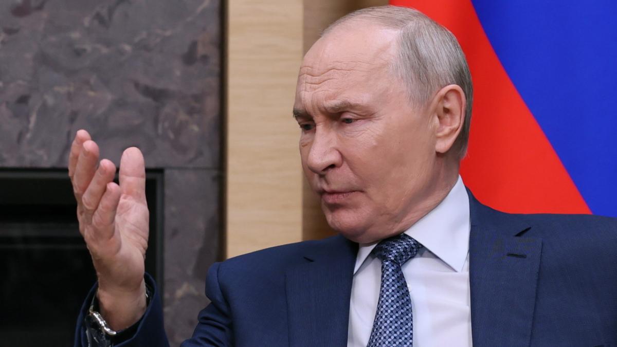 Avertismentul directorului CIA către Vladimir Putin: Rusia riscă un colaps economic similar cu cel al URSS