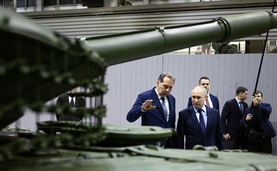 Rusia amenință NATO cu utilizarea arsenalului nuclear pentru protejarea enclavei Kaliningrad