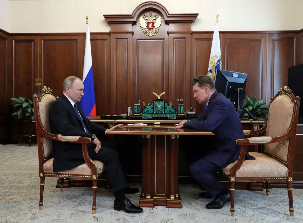Serbia extinde contractul de import de gaz cu Rusia, în ciuda procesului de aderare la UE