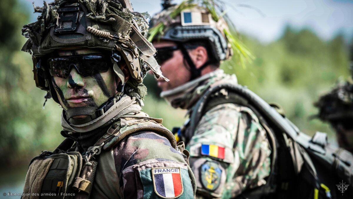 Propunere franceză de transformare a NATO: Europa ar putea prelua conducerea securității continentului
