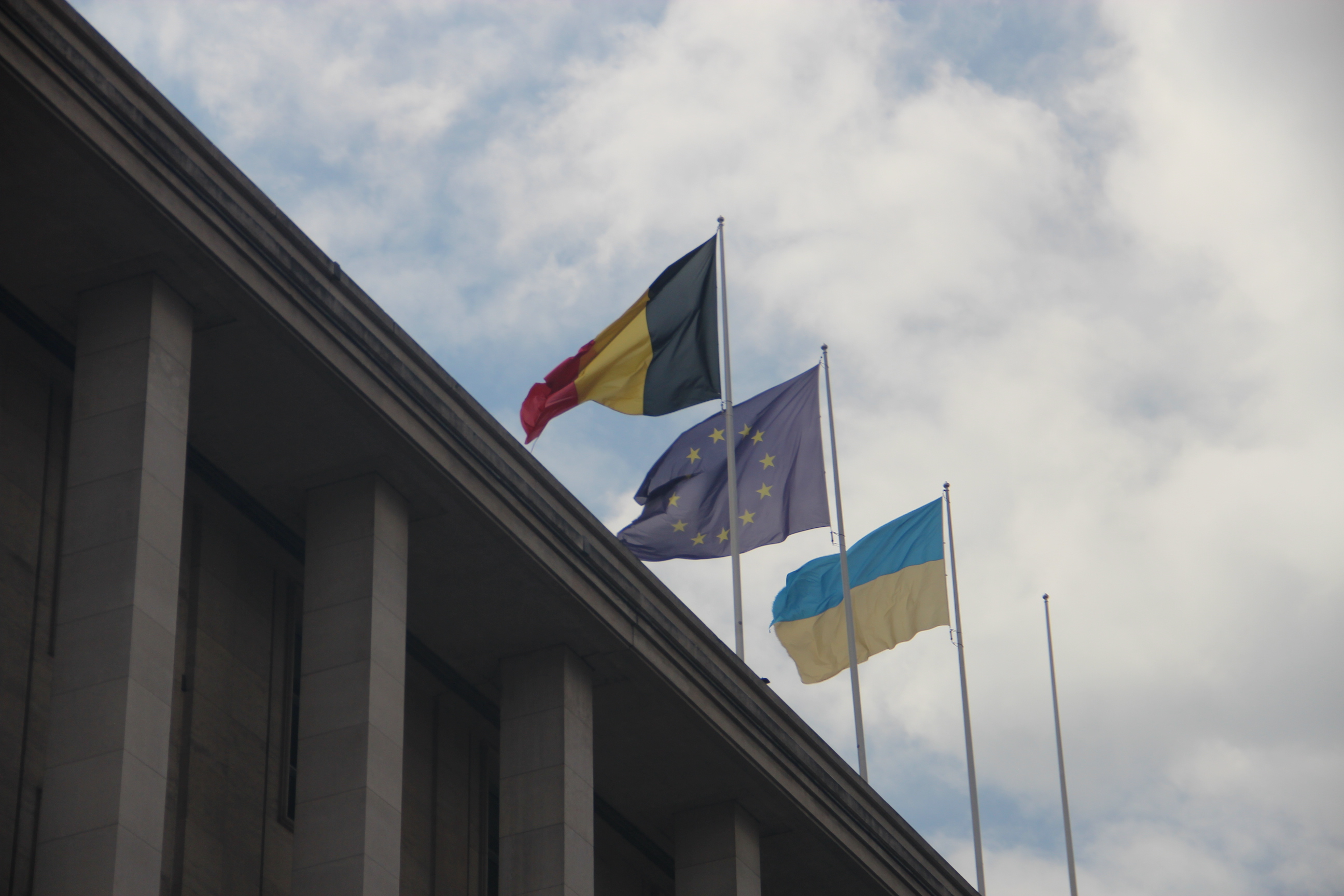 Vladimir Putin susține că Europa manifestă o atitudine mai ostilă față de Rusia decât Statele Unite