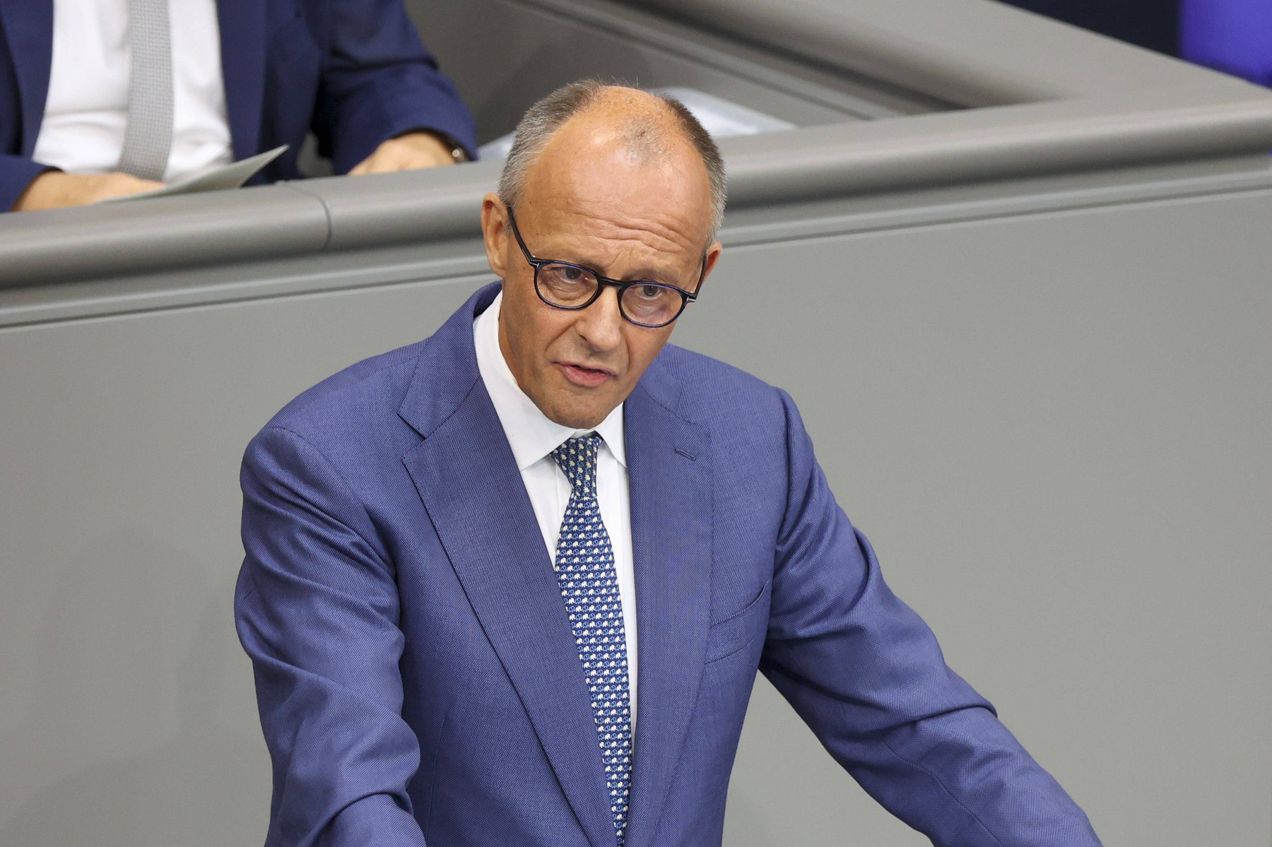 Friedrich Merz acuză AfD de promovarea unei epurări etnice în Germania
