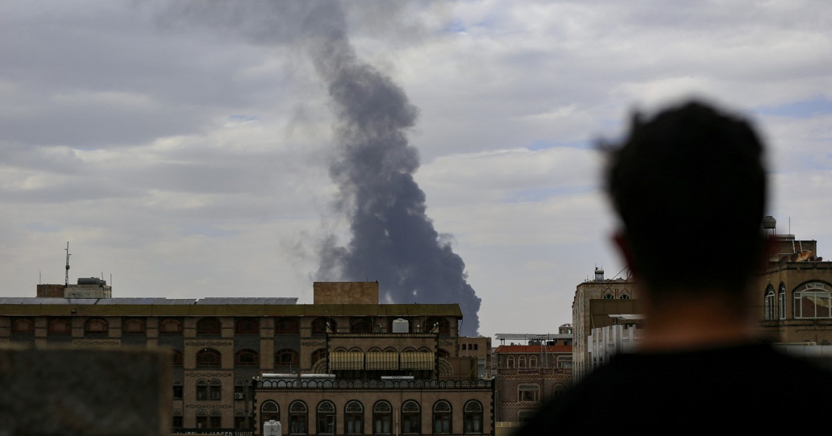 Escaladarea conflictului din Yemen: Arabia Saudită a lansat zeci de lovituri asupra capitalei Sanaa