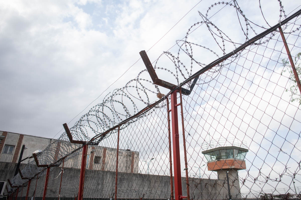 Demolarea închisorii Rajaei Shahr din Iran ridică suspiciuni privind ștergerea dovezilor de execuții în masă