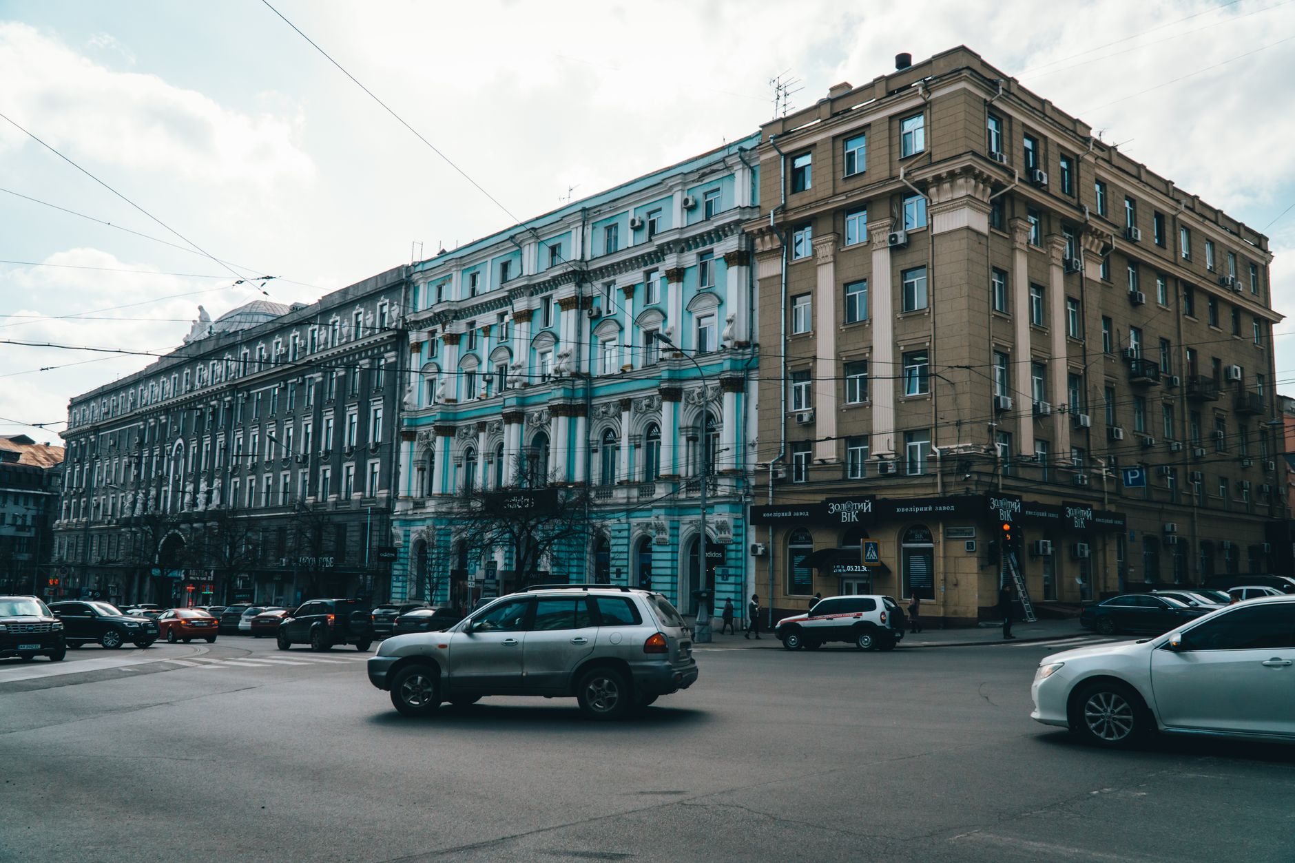 Vizită neanunțată a cancelarului german Friedrich Merz la Kiev pentru consolidarea sprijinului militar și economic