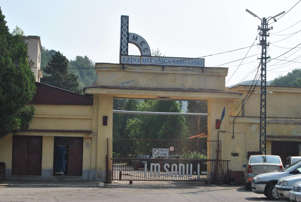 Uzina Mecanică Sadu, un nod strategic pentru producția de muniție în contextul investițiilor de apărare