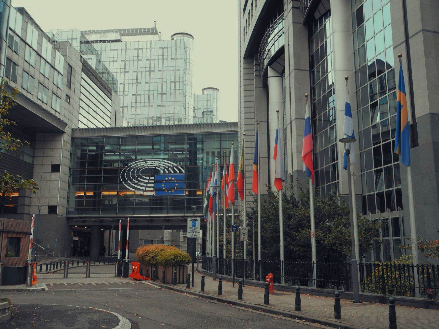 Uniunea Europeană pregătește planuri de răspuns pentru atacuri hibride cu victime numeroase