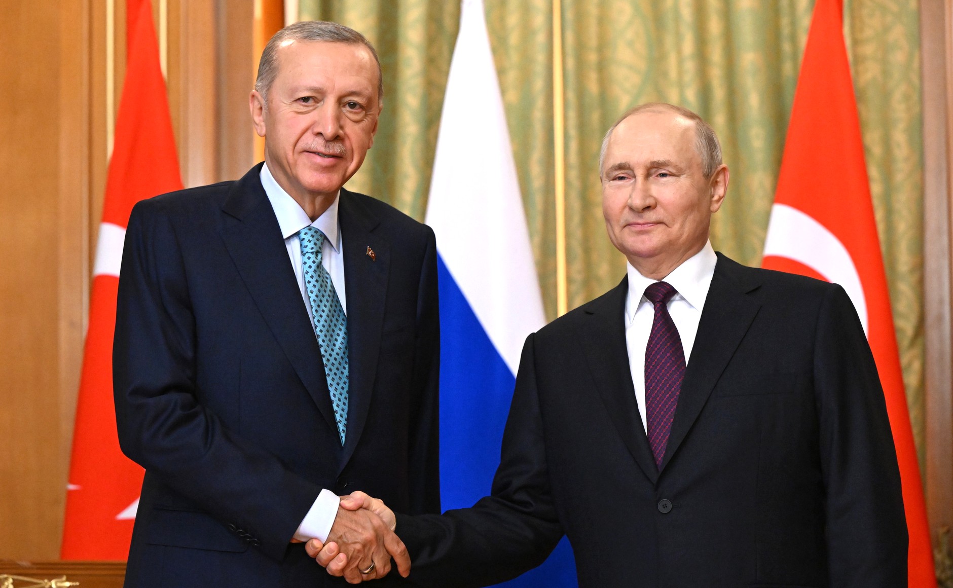 Recep Tayyip Erdoğan propune medierea contactelor directe între Rusia și Ucraina în cadrul unui apel telefonic