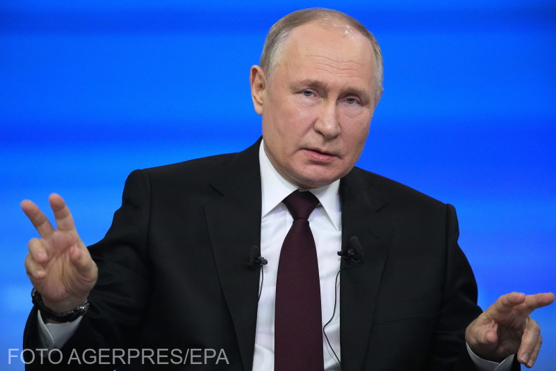 Vladimir Putin a început vizita de lucru în Turkmenistan pentru summitul CSI și cel al Mării Caspice