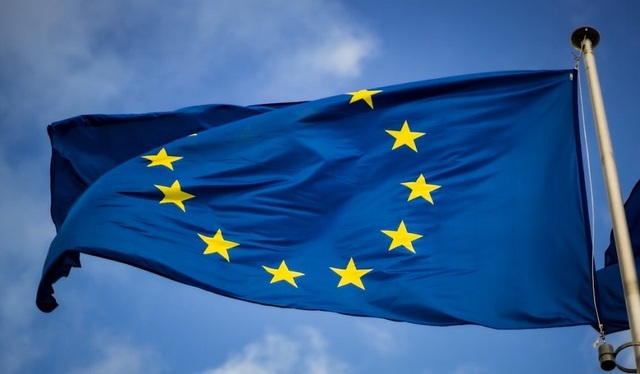 Comisia Europeană refuză solicitările Italiei și Greciei de relaxare a regimului fiscal