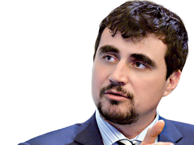 Analiză: Riscul instabilității politice și degradării calității legislativității în România