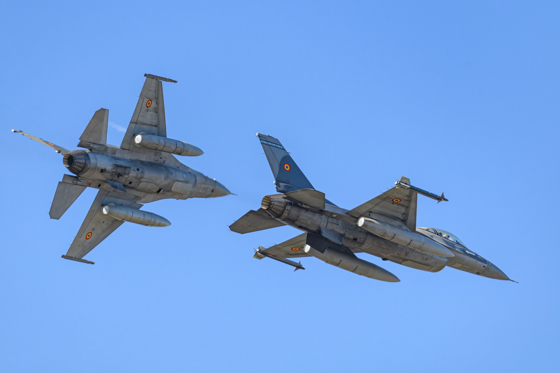 România trimite trei avioane F-16 în cadrul exercițiului NATO de descurajare nucleară din Italia