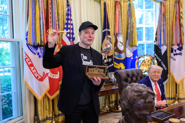 Elon Musk își aliniază poziția cu Donald Trump: Ucraina are nevoie de un nou lider