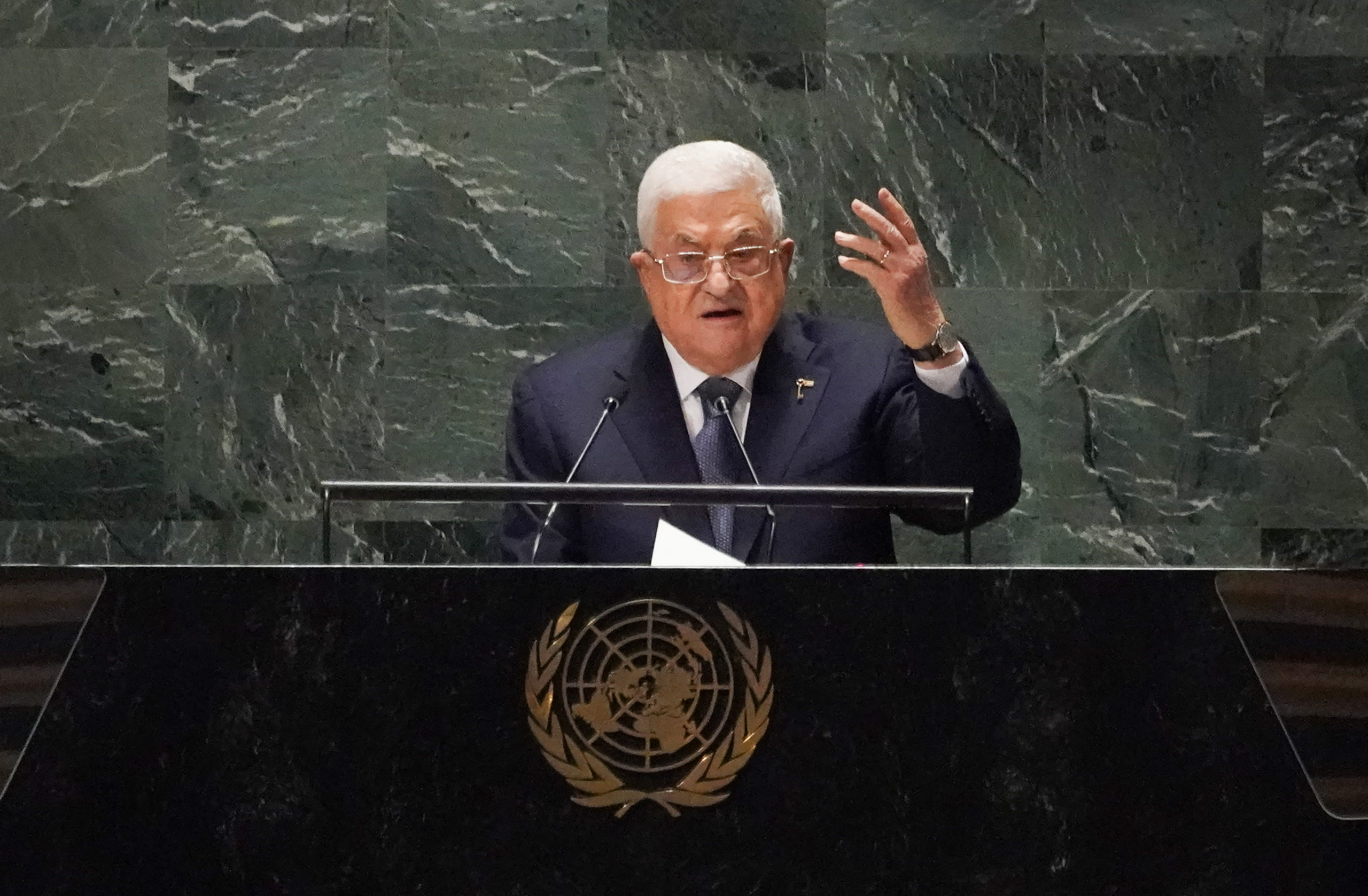 Franța solicită autorităților palestiniene revenirea asupra amânării procesului electoral