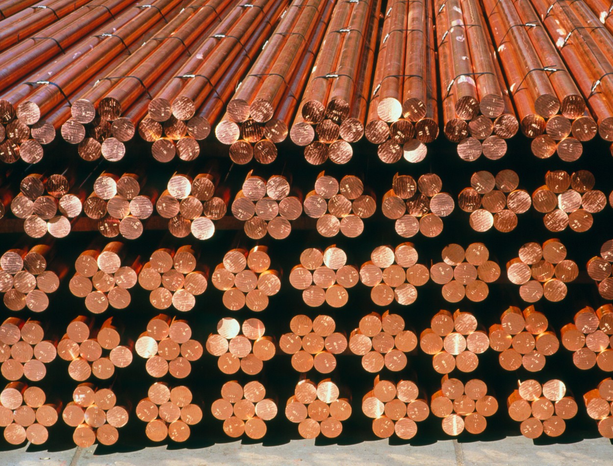 Eșecul strategiei UE de reducerea dependenței de China în domeniul materialelor critice
