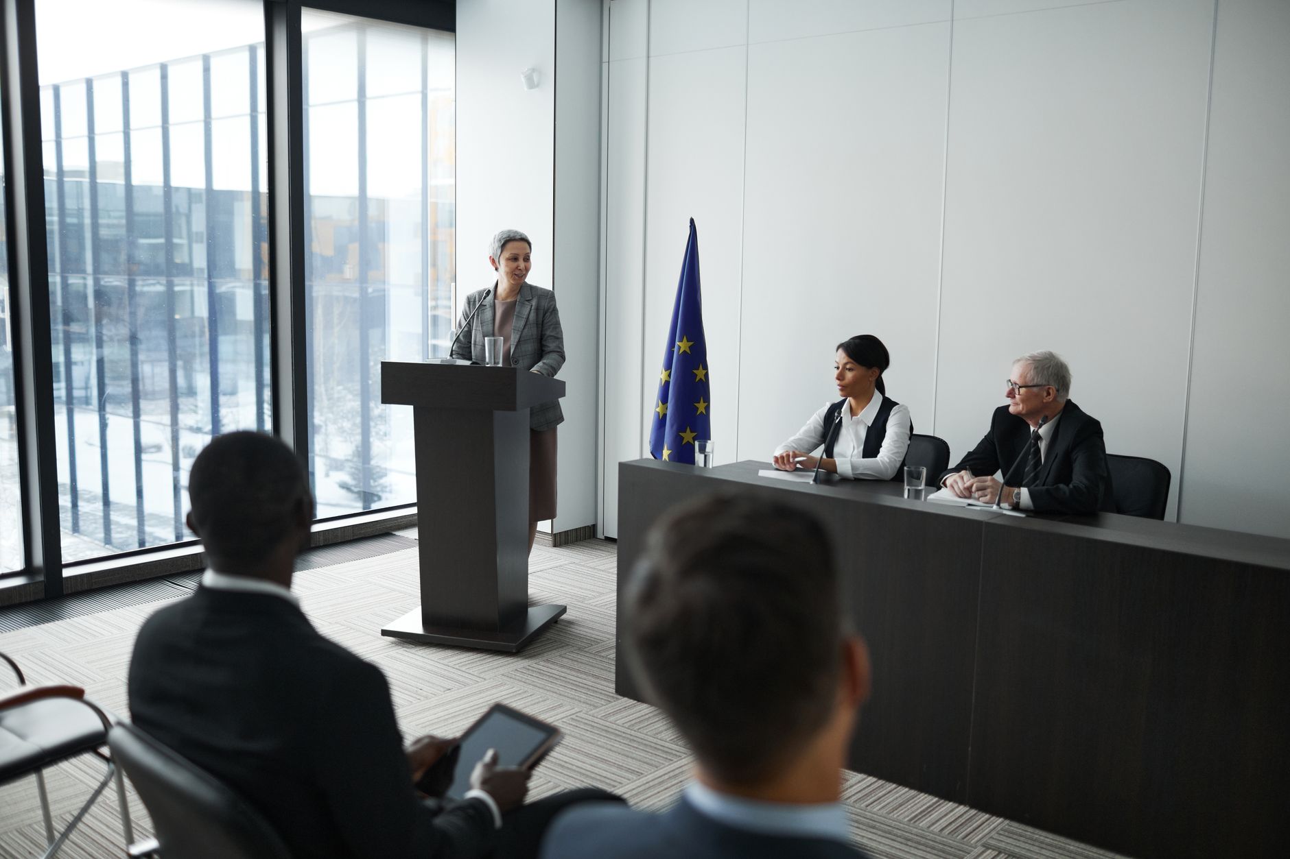 Analiză strategică asupra escaladării din Ucraina, presiunilor lui Donald Trump și vulnerabilităților europene