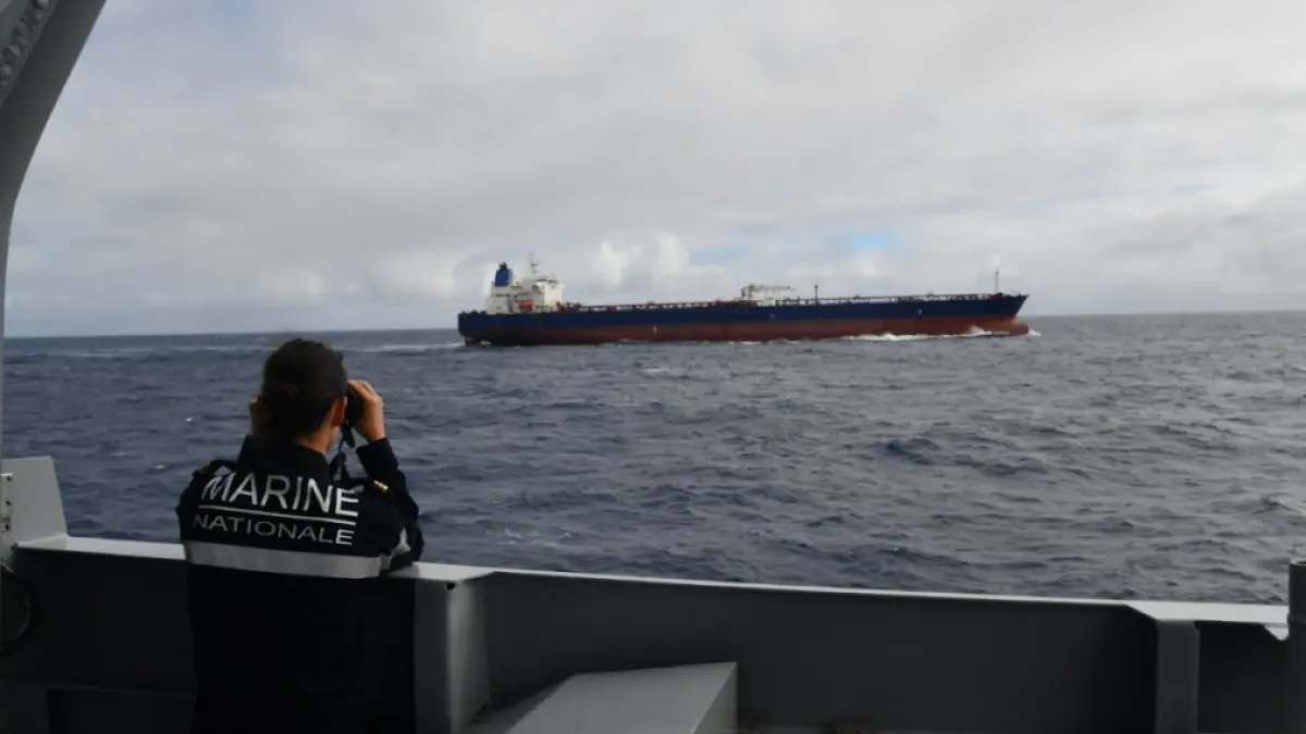 Marina franceză a sechestrat un petrolier suspectat că face parte din flota fantomă a Rusiei