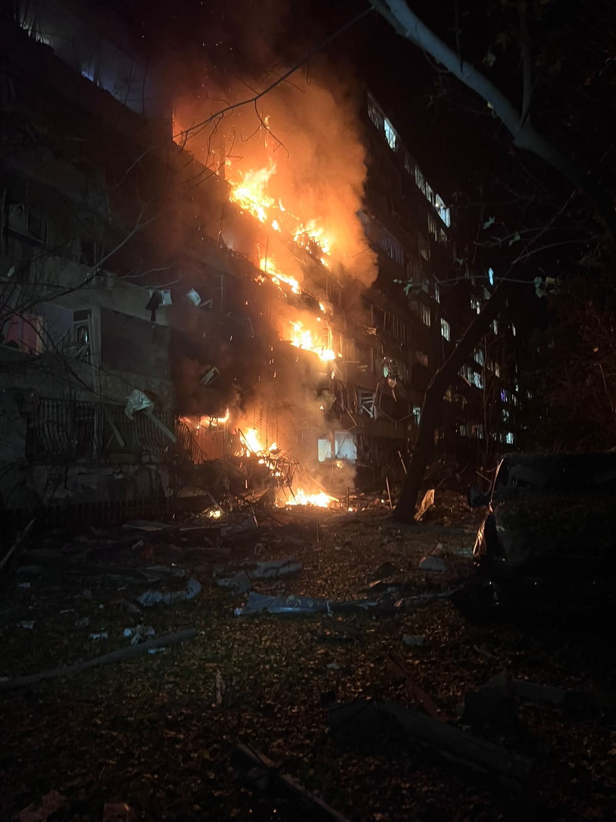 Infrastructura energetică din Kiev țintită de rachete rusești în ciuda anunțului de armistițiu al lui Trump