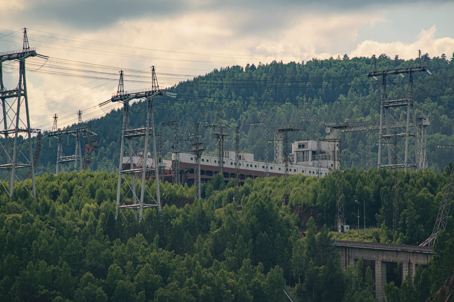 Atacuri rusești cu rachete balistice asupra infrastructurii energetice din Kiev